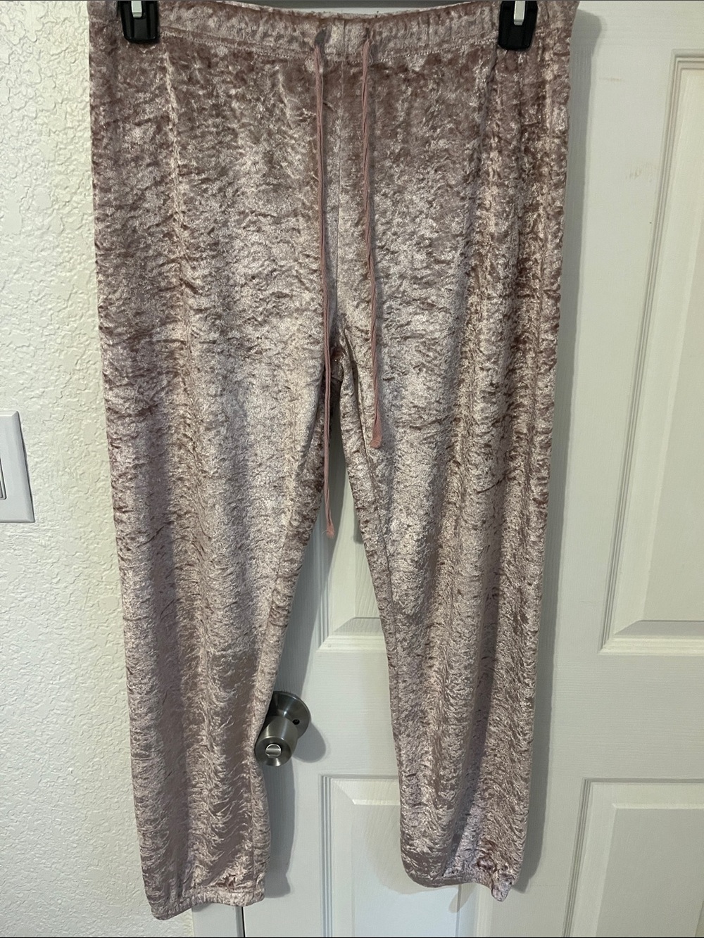 just be Velvet Drawstring Lounge Pants - Mauve Pink
